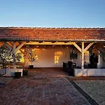 Grand House 47 Villa *