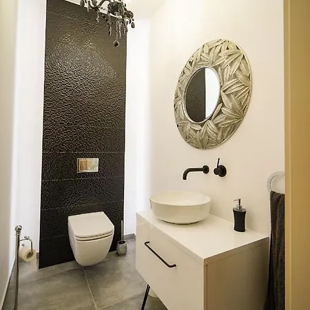 Grand House 47 Villa *