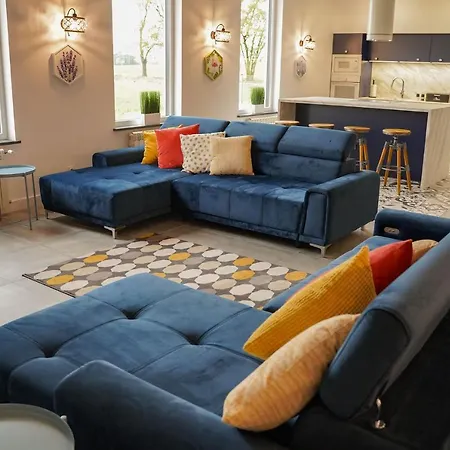Grand House 47 *