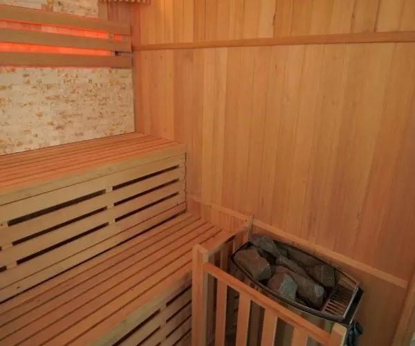 Grand House 47 Boguszyn (Leszno)