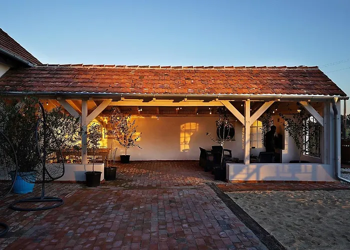 Grand House 47 Villa *